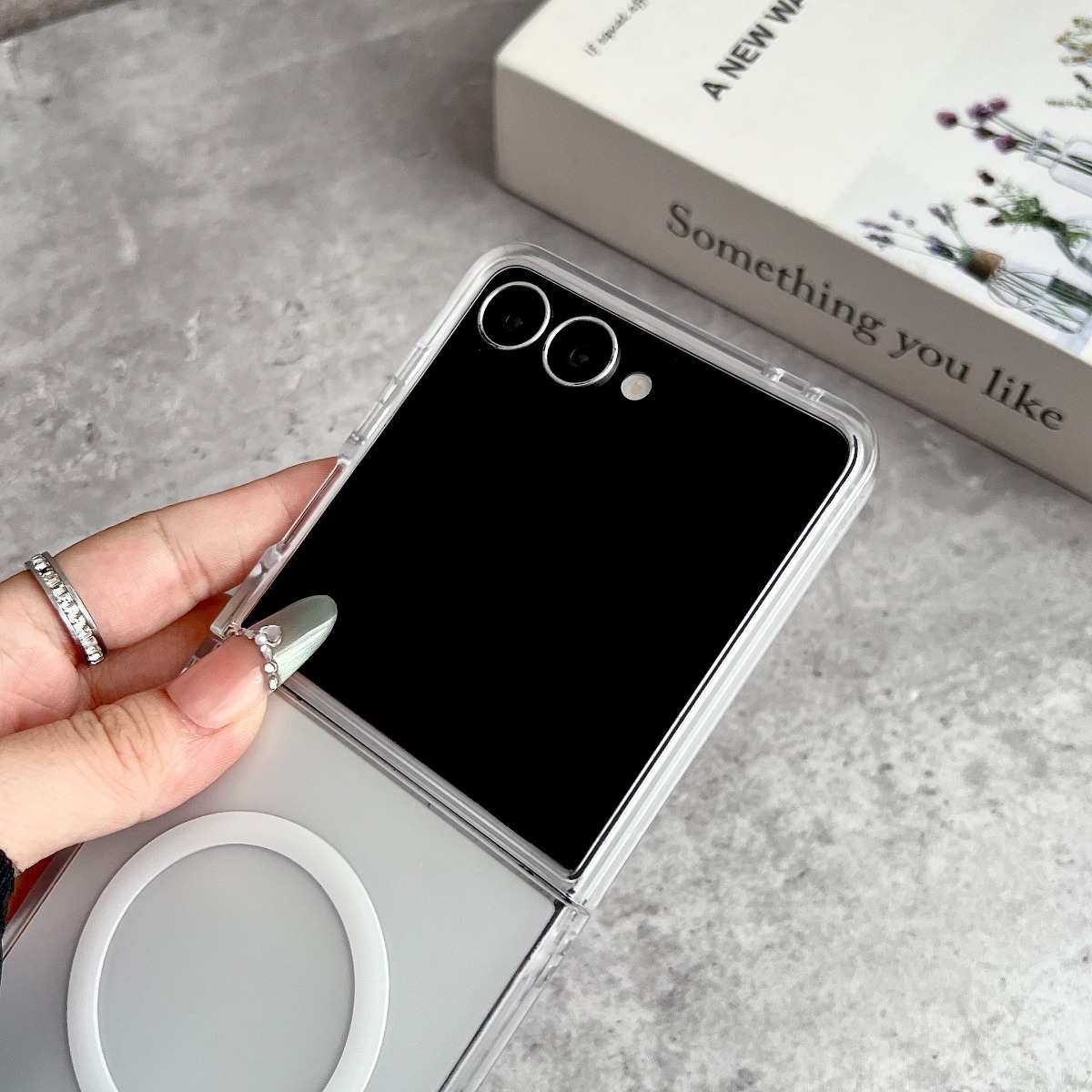 ฟลิป 8 ลักชัวรี แมทสำหรับแม็กเ - Matte Frosted Case บทวิจารณ์และราคา