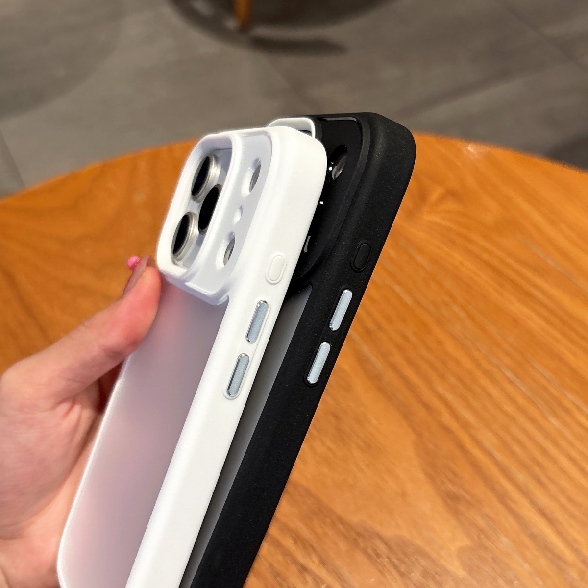เคสกันกระแทกใสแบบด้านหรูหราสำห - Matte Frosted Case บทวิจารณ์และราคา